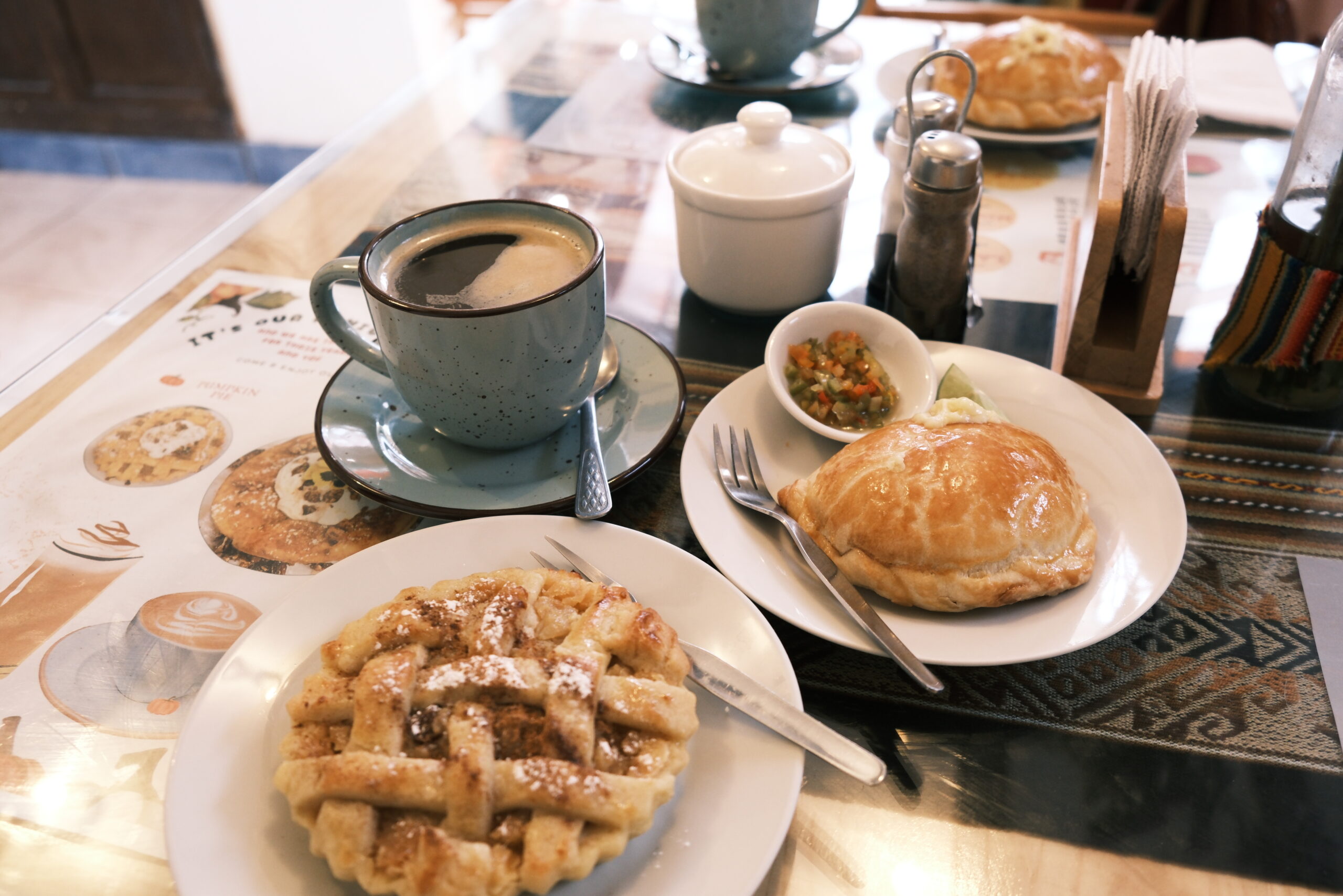 美味しいカフェでの食事