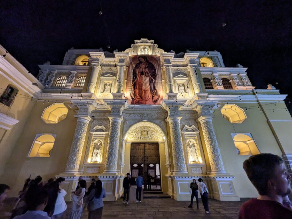 ラ・メルセー教会(Iglesia de la Merced)