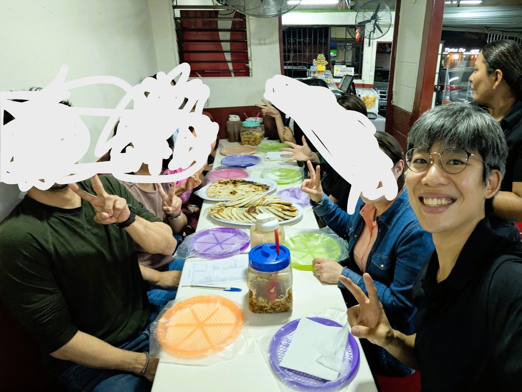 エルサルバドルのププサ屋さんププセリアの店内の様子